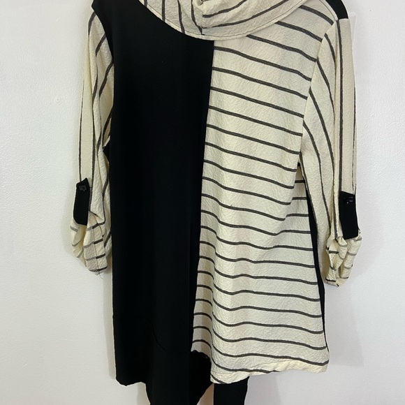 Ali Miles Tunic Top Crinkle Fabric Asymmetrical Hem Side Zip Pocket Large Artsy - Picture 2 of 13